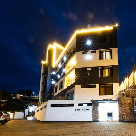 Cascadia Apartments คิกาลี ภายนอก รูปภาพ