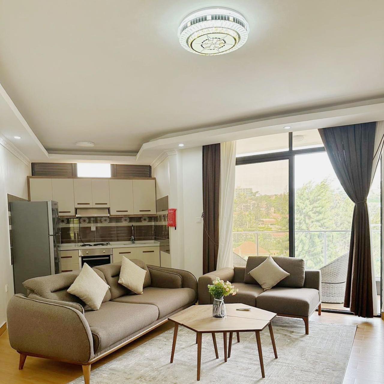 Cascadia Apartments คิกาลี ภายนอก รูปภาพ