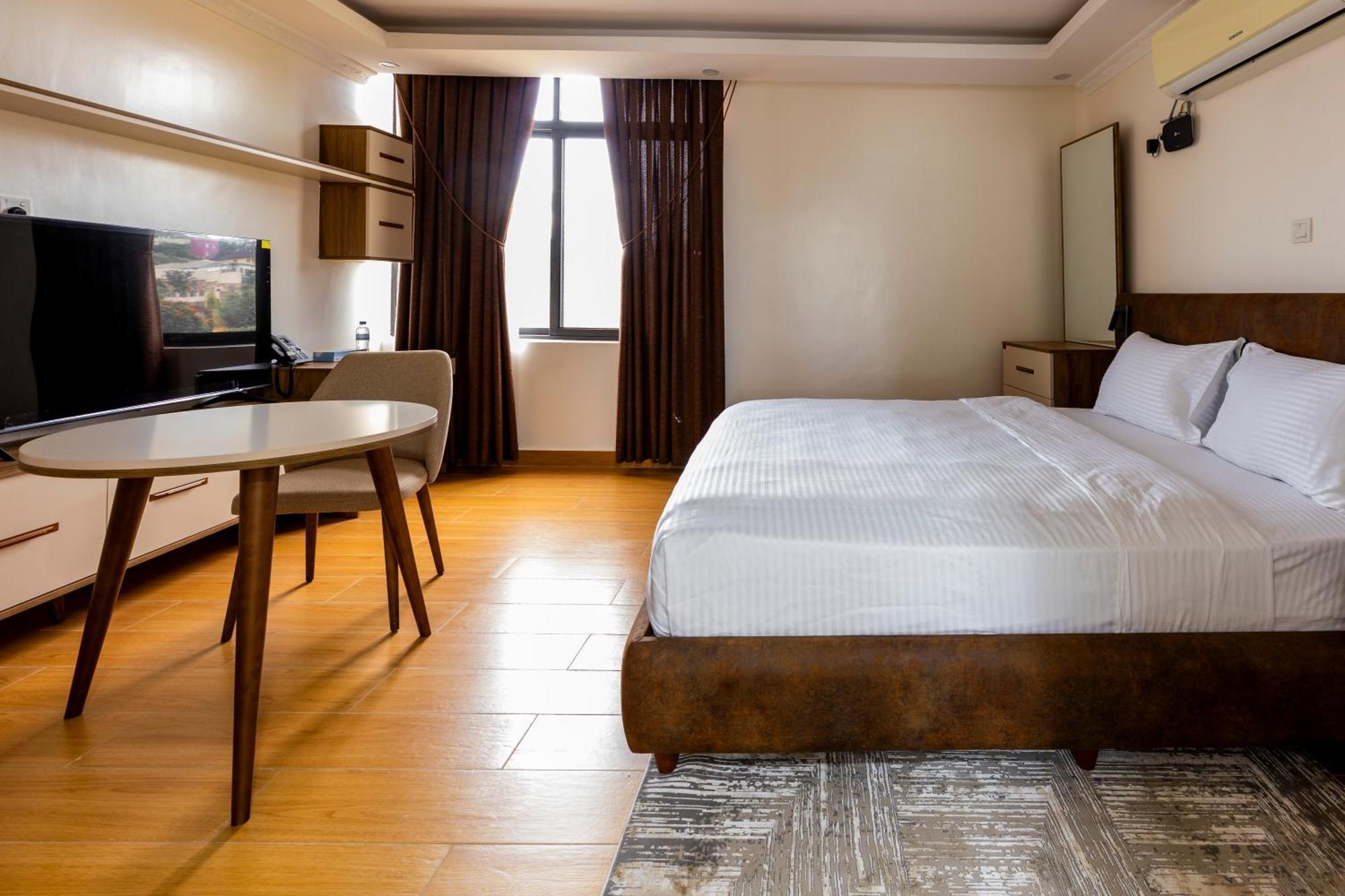 Cascadia Apartments คิกาลี ภายนอก รูปภาพ