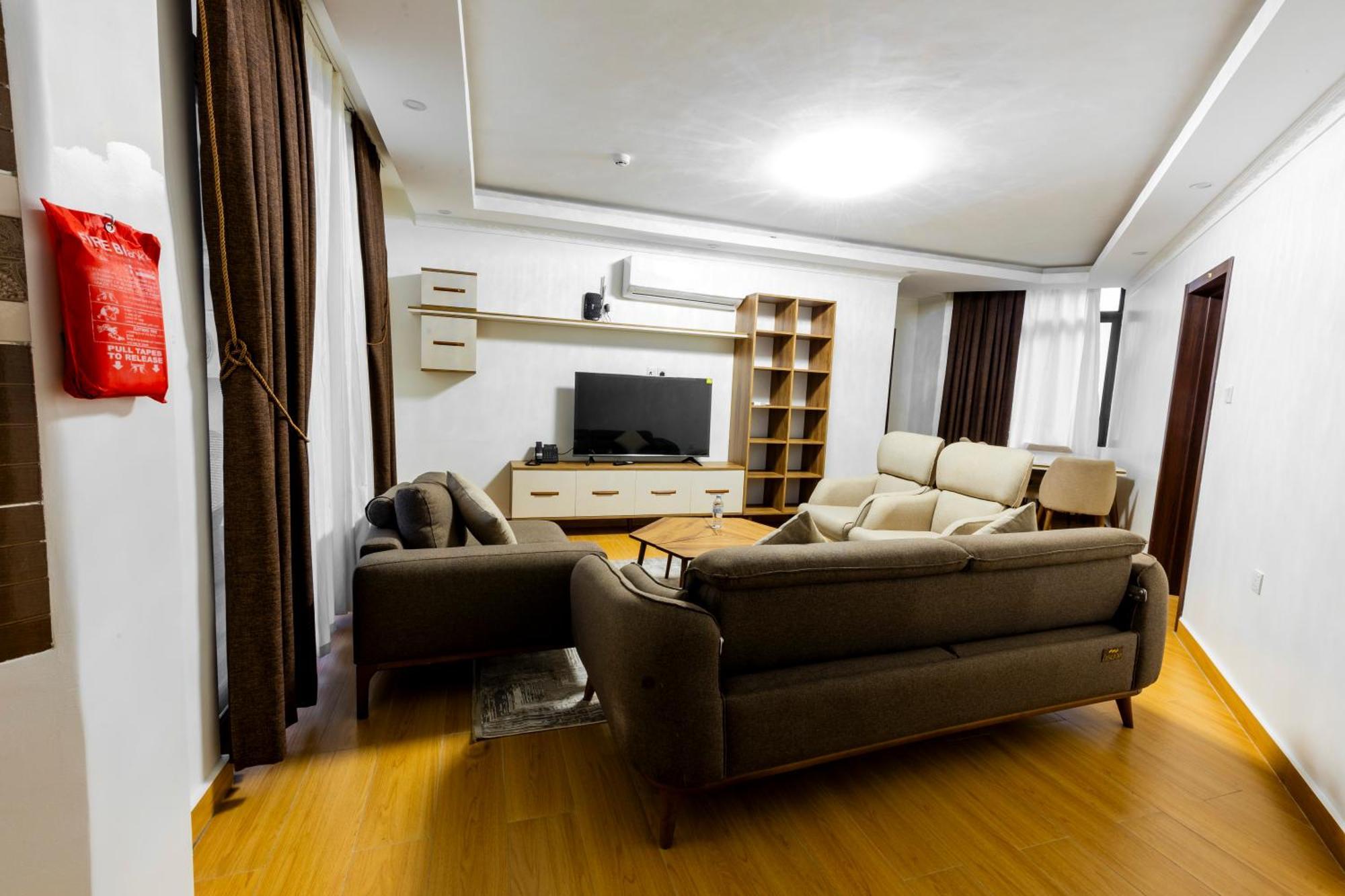 Cascadia Apartments คิกาลี ภายนอก รูปภาพ